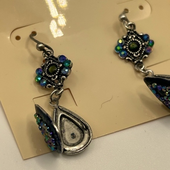 UNIQUE Crystal Drop Locket Pierced Earrings - Picture 6 of 7